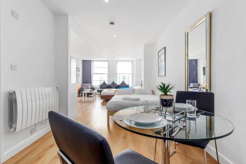 Stylish Sleep6 Flat At Iconic Piccadilly Circusvr6 Apartman London Kültér fotó
