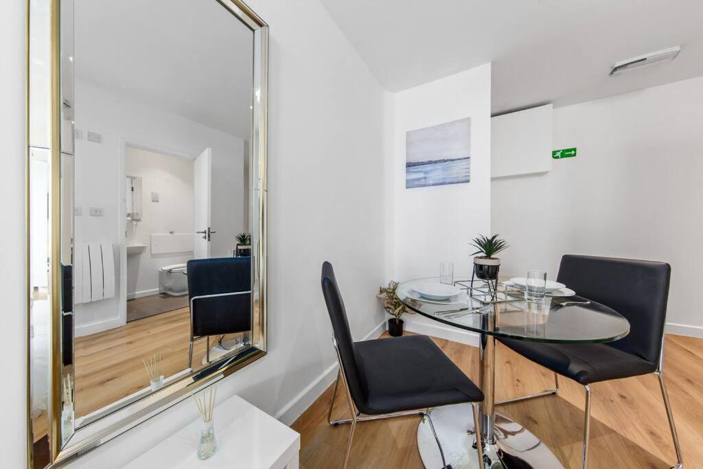 Stylish Sleep6 Flat At Iconic Piccadilly Circusvr6 Apartman London Kültér fotó