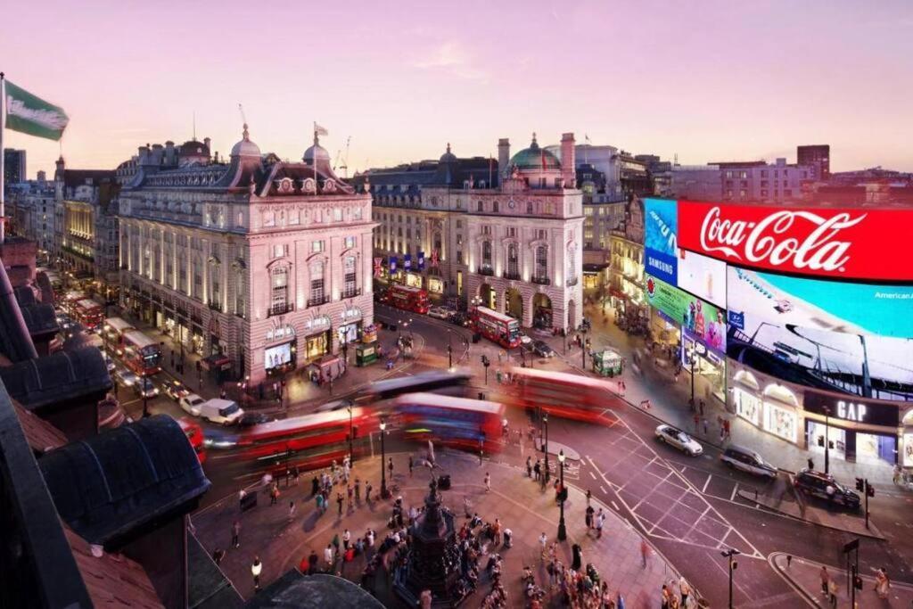 Stylish Sleep6 Flat At Iconic Piccadilly Circusvr6 Apartman London Kültér fotó